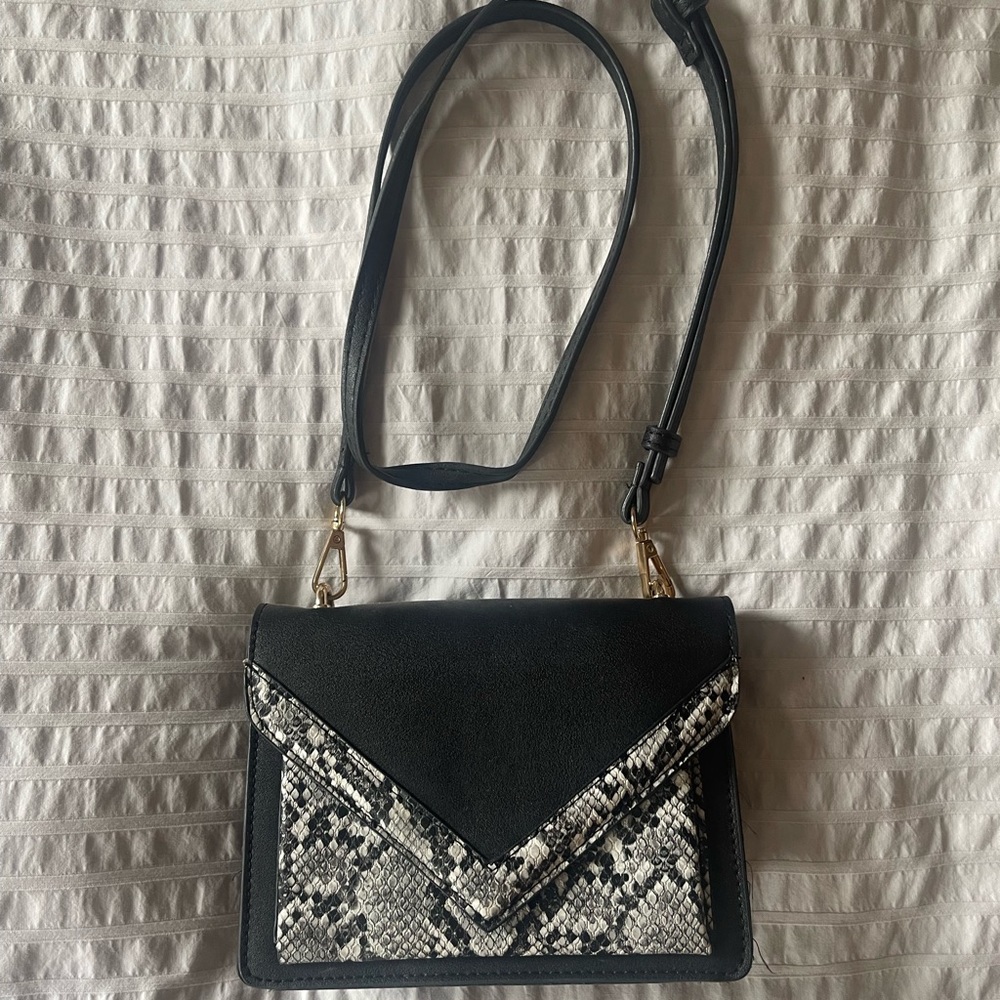 Snakeskin bag